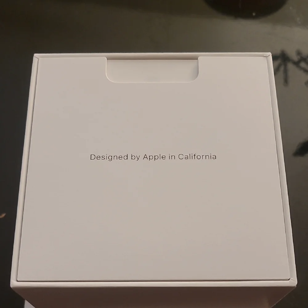 Apple AirPods Pro - Classic White